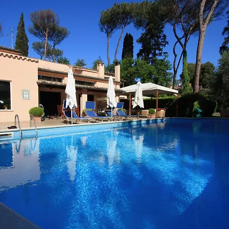 Appia Antica 1Br With Swimming Pool-3
